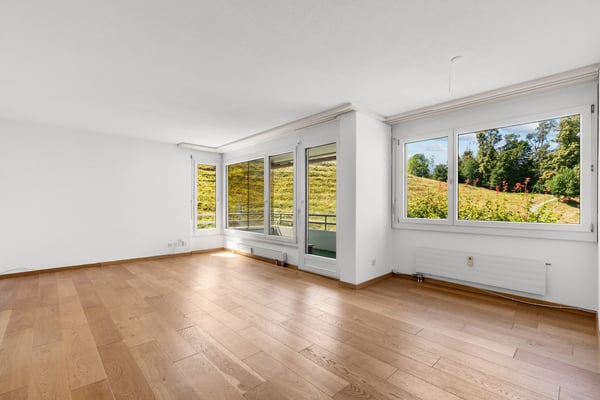 Gepflegte 2.5-Zimmer-Wohnung mit Balkon an naturnaher Lage in Luzern 1