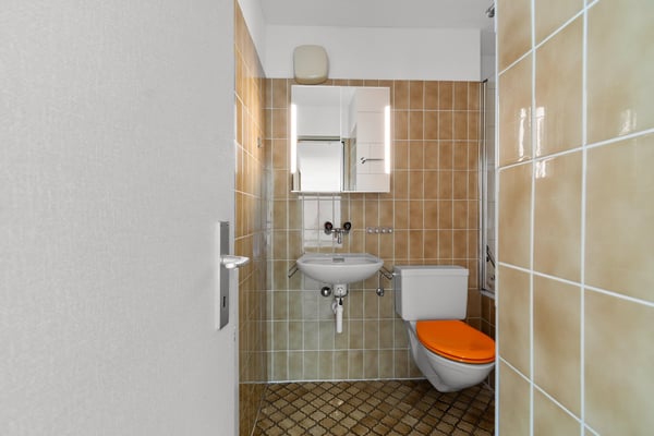 Gepflegte 2.5-Zimmer-Wohnung mit Balkon an naturnaher Lage in Luzern 9