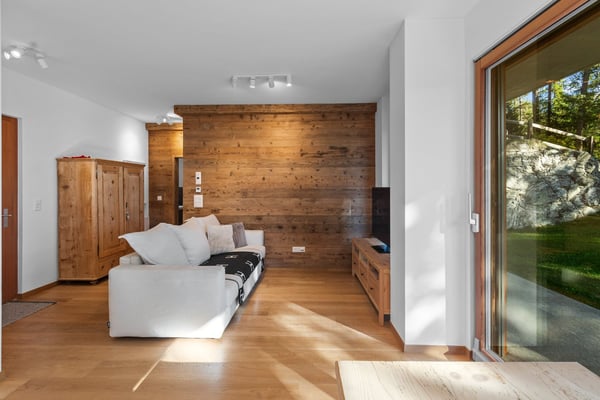 LAAX – Exklusiver Zweitwohnsitz mit herrlichem Garten, traumhaftem Bergpanorama & Ski-in/Ski-out 1