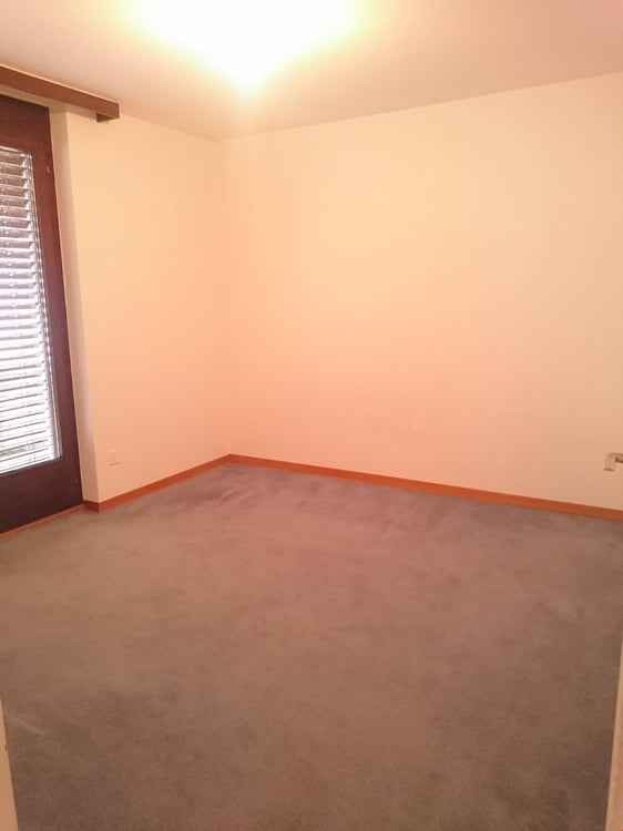 Helle 3,5-Zimmer Wohnung mit grosszügiger Galerie und Cheminée 11