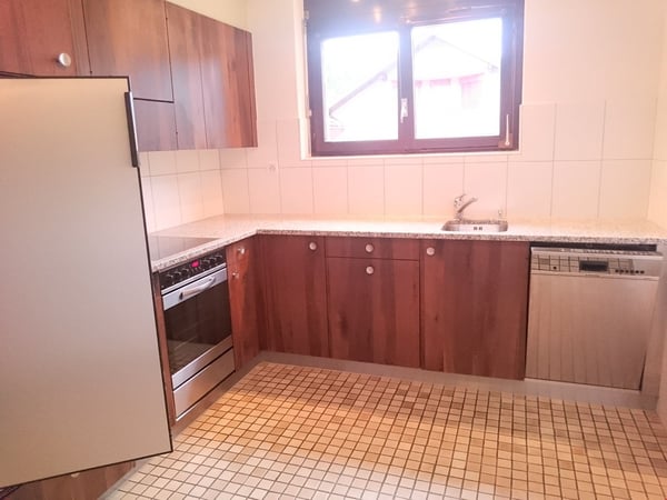 Helle 3,5-Zimmer Wohnung mit grosszügiger Galerie und Cheminée 7