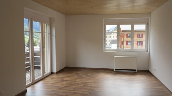 Charmante 3.5-Zimmer-Wohnung im malerischen Reckingen VS – ab sofort verfügbar 3