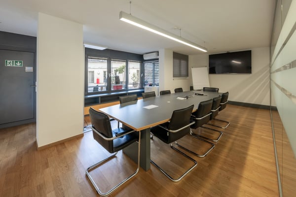 Geräumiges 2-Zimmer-Büro im 2. OG in Visp – ab November 2026 zu vermieten 9