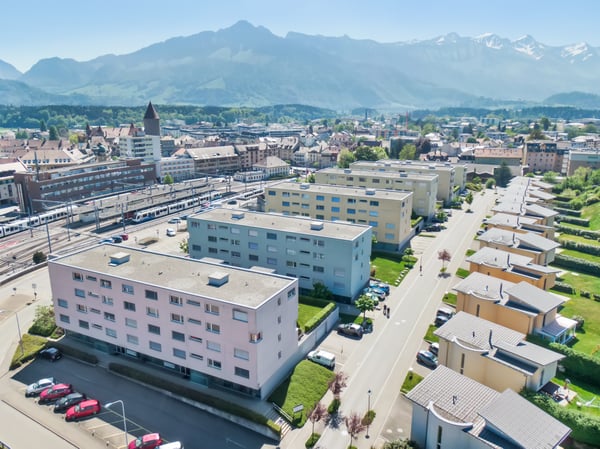 Magnifique appartement de 4.5 pces, proche de toutes les commodités 1
