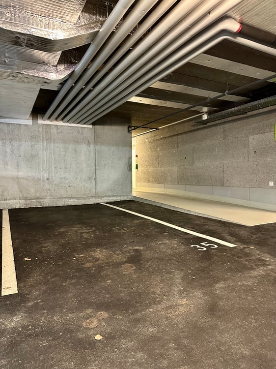 Places de parc intérieures 3