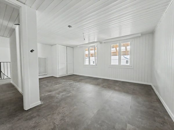 Erstvermietung einer sanierten 2.5-Zimmer-Duplexwohnung 7