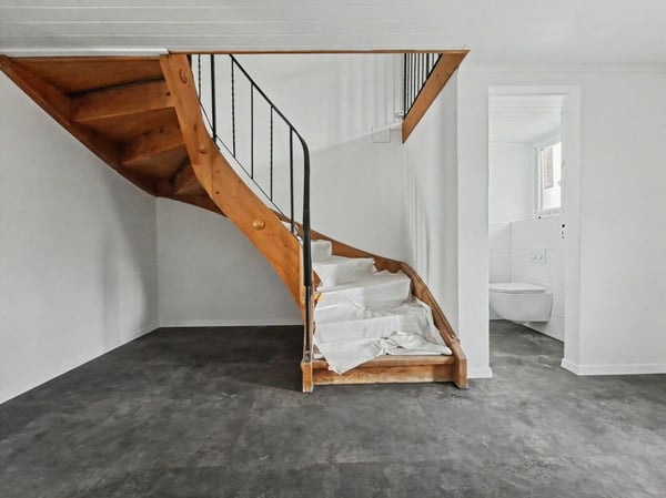 Erstvermietung einer sanierten 2.5-Zimmer-Duplexwohnung 4