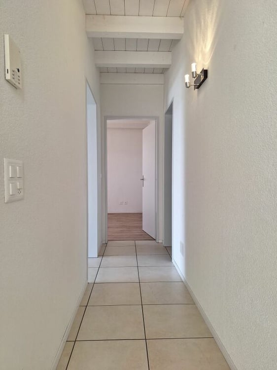 Sie suchen eine 2.5-Zimmer-Galeriewohnung? Schauen Sie rein! 7