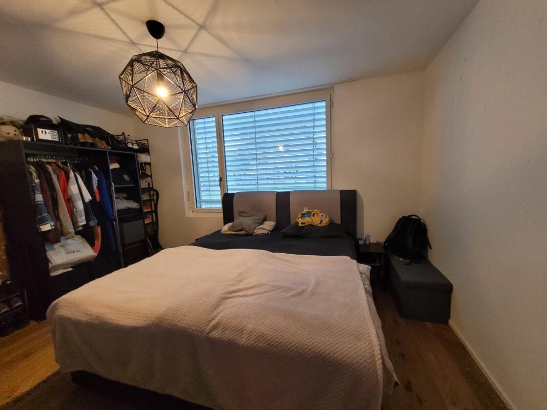 heimelige 2.5-Zimmerwohnung mit Loggia im Erdgeschoss