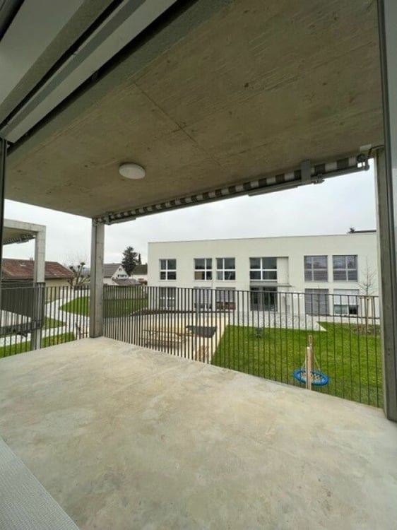 Moderne 1.5 Zimmerwohnung mit Balkon in Brugg