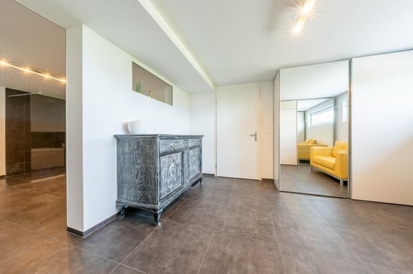 Modernes Einfamilienhaus mit 100m2 Wohnraum, gepflegte Gartenanlage mit Pool 18