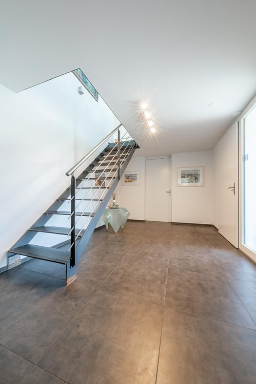 Modernes Einfamilienhaus mit 100m2 Wohnraum, gepflegte Gartenanlage mit Pool 17