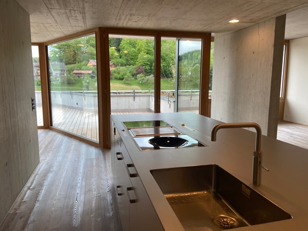 1.5 Zi.-Duplexwohnung – Sichtbeton-Meisterwerk 10