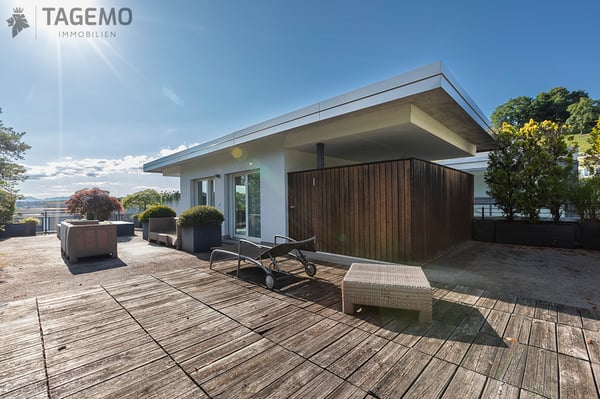 Ihr Reich über den Dächern – gesamtes oberstes Stockwerk mit Liftzugang direkt zur Attika-Wohnung 21