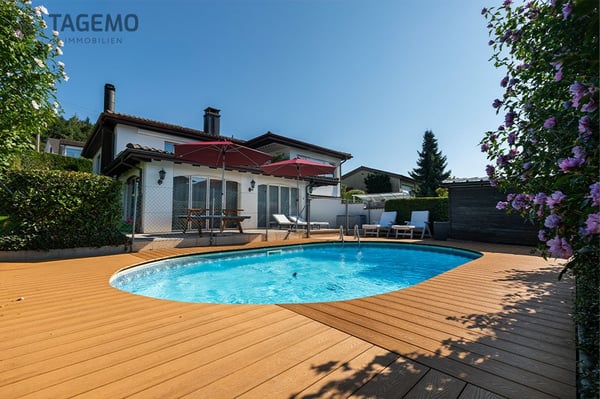 Charmantes Einfamilienhaus mit Pool in ruhiger Lage von Safenwil 1