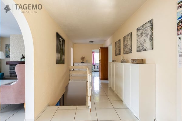 Charmantes Einfamilienhaus mit Pool in ruhiger Lage von Safenwil 11