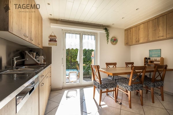 Charmantes Einfamilienhaus mit Pool in ruhiger Lage von Safenwil 15