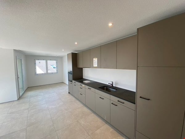 Moderne und Luxuriöse Erdgeschosswohnung mit eigenem Gartenanteil