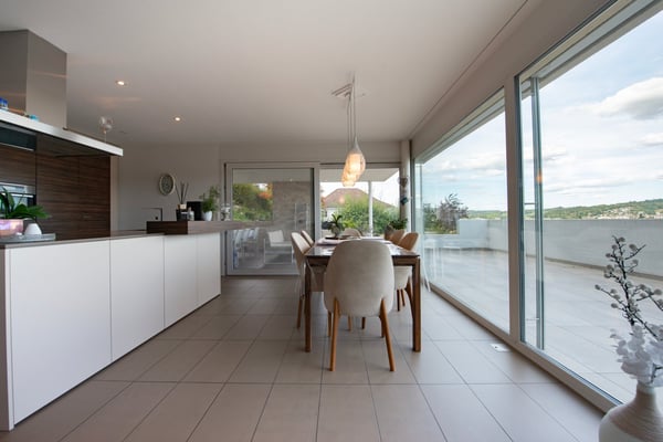 Grosszügiges 4.5-Zimmer-Einfamilienhaus mit Panorama-Terrasse in Strengelbach 8