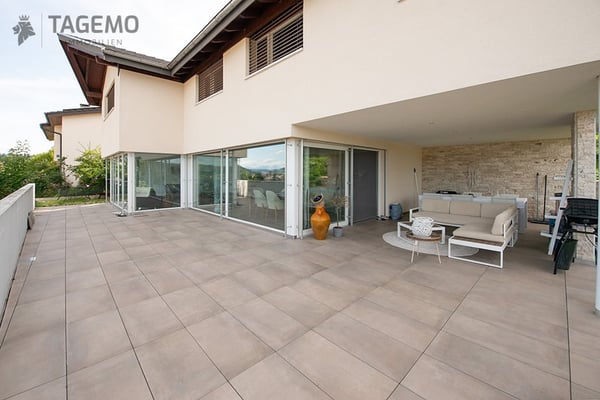 Grosszügiges 5.5-Zimmer-Einfamilienhaus mit Panorama-Terrasse in Strengelbach 11
