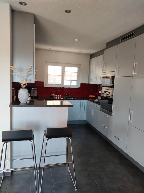 JETZT zu mieten: 3.5-Zi-Wohnung mit gemütlichem Balkon 4