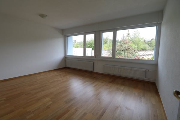 Wunderschöne, helle Parterre-Wohnung direkt beim Flughafen Bern-Belp 21