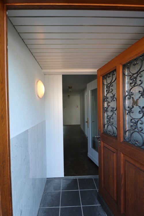 Wunderschöne, helle Parterre-Wohnung direkt beim Flughafen Bern-Belp 3