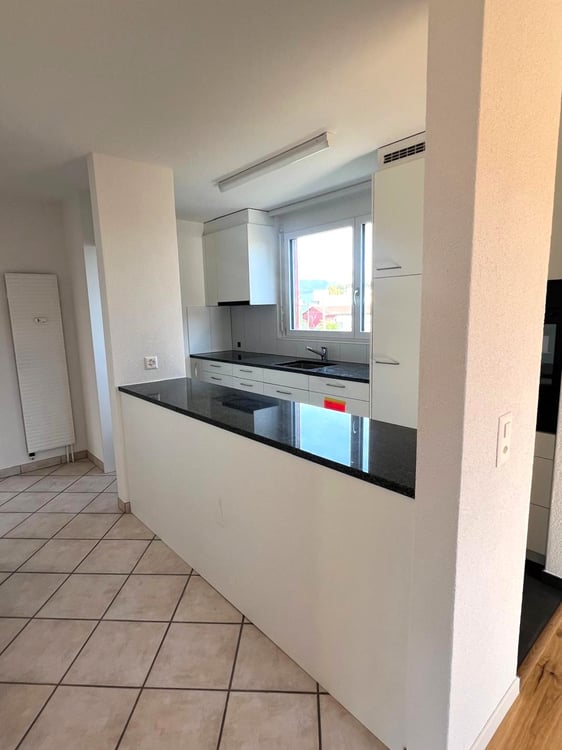 3.5-Zimmer-Attikawohnung mit grosser Terrasse zum Verweilen 3