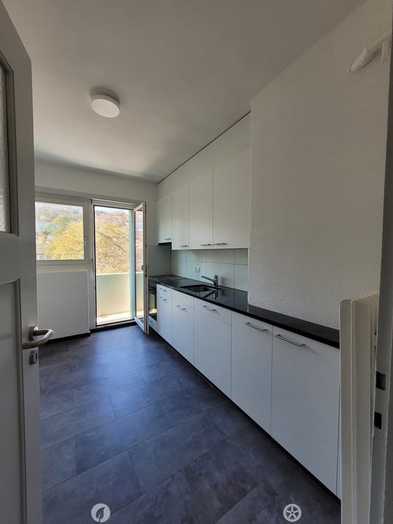 Helle 3-Zimmerwohnung mit zwei Balkone 5