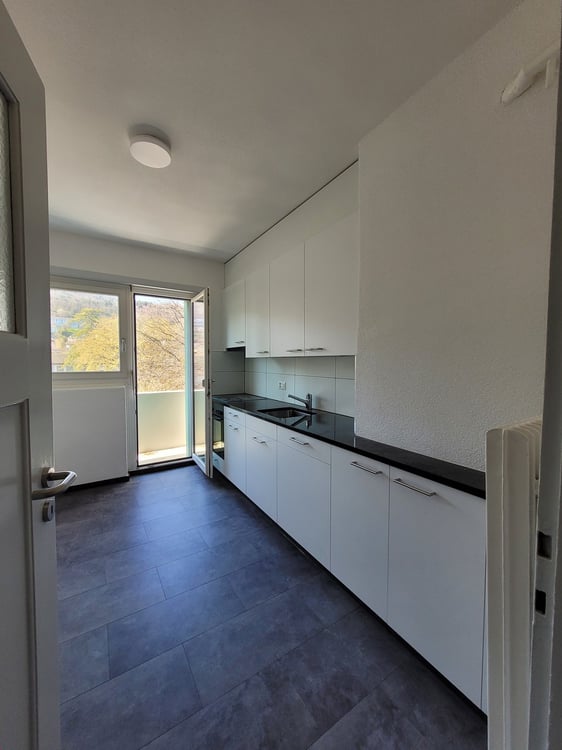 Helle 4-Zimmerwohnung mit zwei Balkone 5