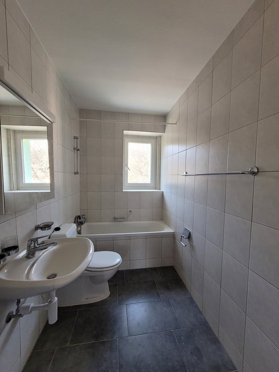 Helle 3-Zimmerwohnung mit zwei Balkone 13