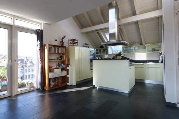 5 1/2 Zi. Duplex mit toller Dachterrasse 2