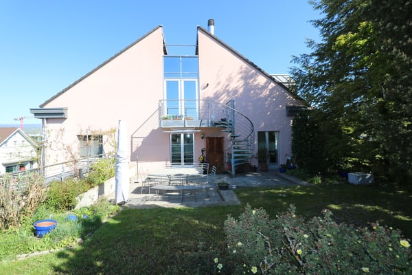 5 1/2 Zi. Duplex mit toller Dachterrasse 1
