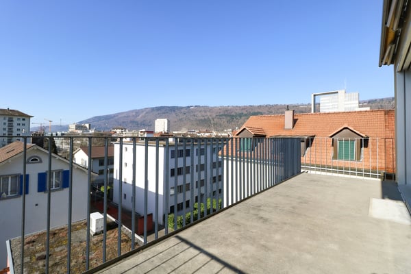 Moderne Stadtwohnung mit schöner Aussicht 1