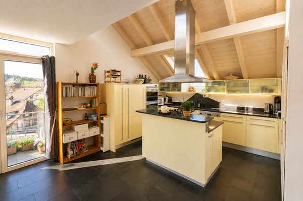5 1/2 Zi. Duplex mit toller Dachterrasse 3