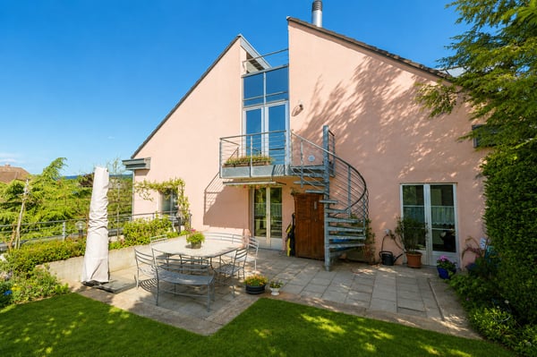 5 1/2 Zi. Duplex mit toller Dachterrasse 10