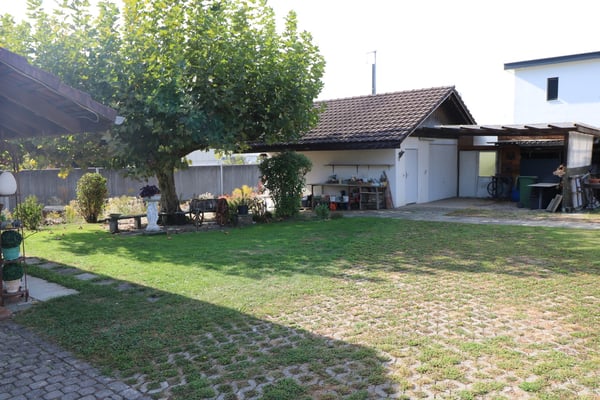 Familienparadies mit XXL-Garten 13
