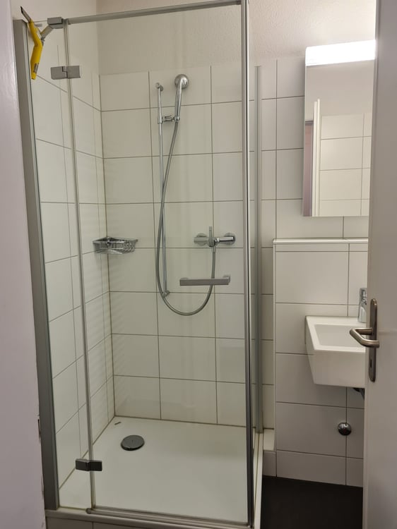 schöne 2.5 - Zimmerwohnung mit Balkon 5