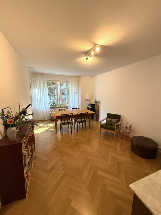 Wunderschöne, helle Altbauwohnung 2