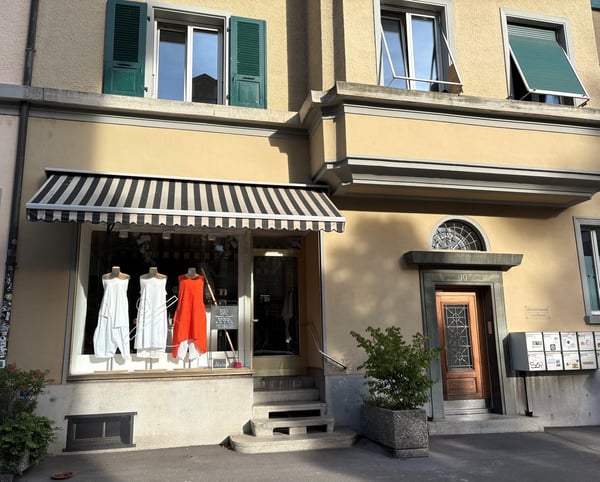 Charmantes Ladenlokal an der Moserstrasse 10 im Breitsch 2