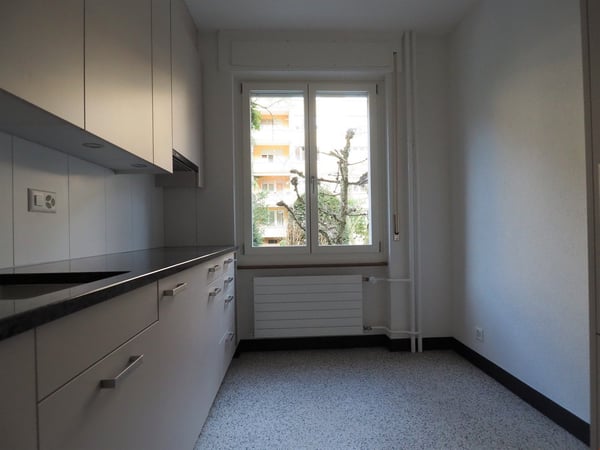 Wunderschöne, helle Altbauwohnung 1