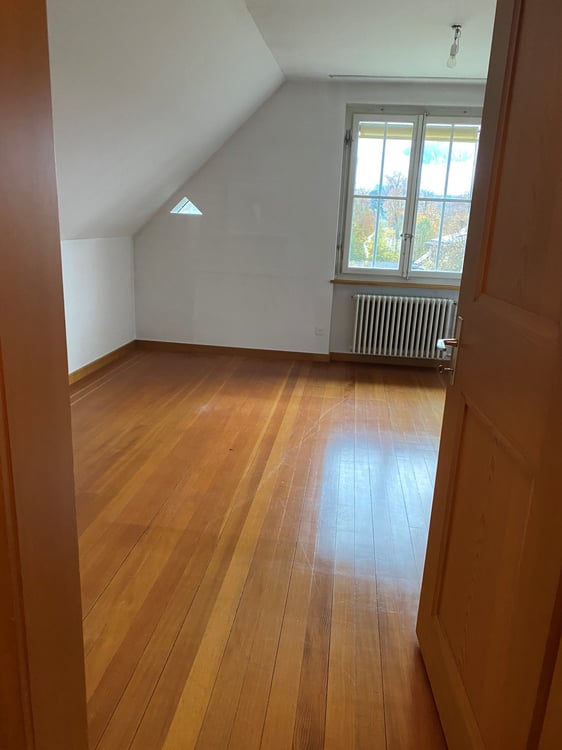 Einfamilienhaus zur Miete in ruhigem Hünibach 12