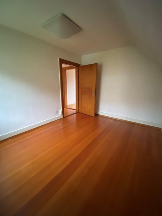 Einfamilienhaus zur Miete in ruhigem Hünibach 4