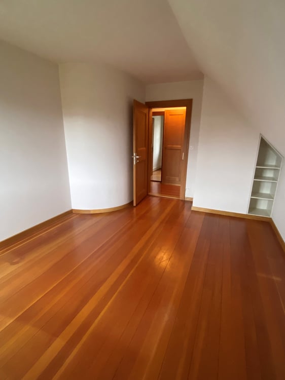 Einfamilienhaus zur Miete in ruhigem Hünibach 3