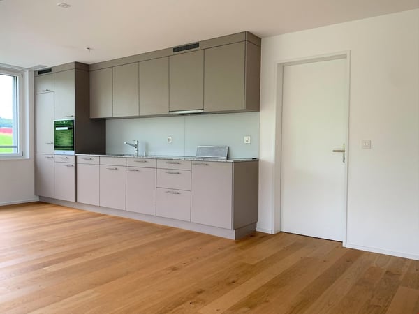 Wunderschöne 2.5-Zimmerwohnung im Papillonquartier 3