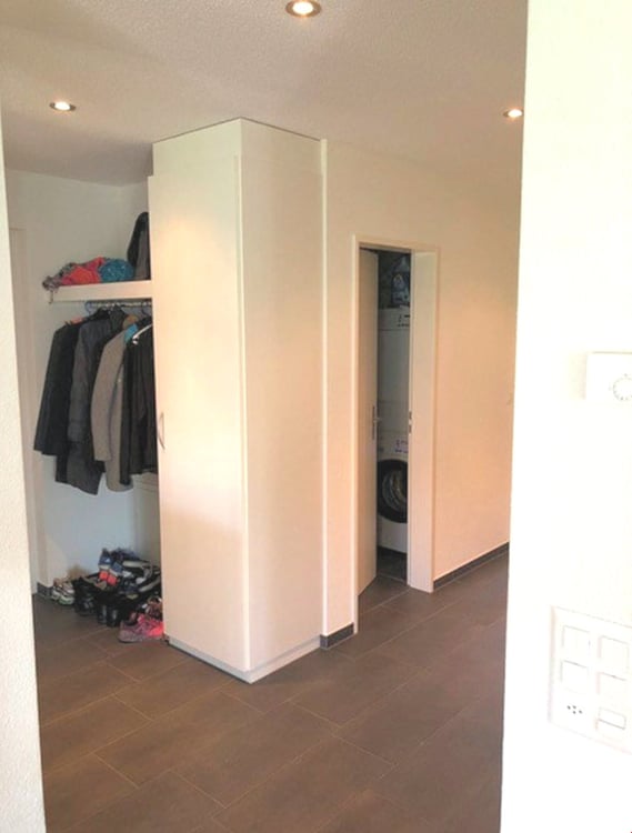 Schöne 4 1/2 Zimmer Wohnung zu vermieten 5