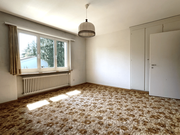 Doppeleinfamilienhaus mit grosser, idyllischer Gartenanlage 21