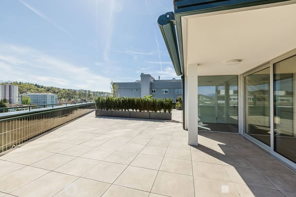 EINZIGARTIGES ÖKOLOGISCHES WOHNERLEBNIS - 5.5 Zimmerwohnung mit grossem Terrassensitzplatz 2