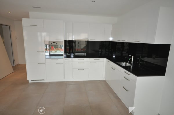 Moderne 3.5 Zimmerwohnung mit Gartensitzplatz 2