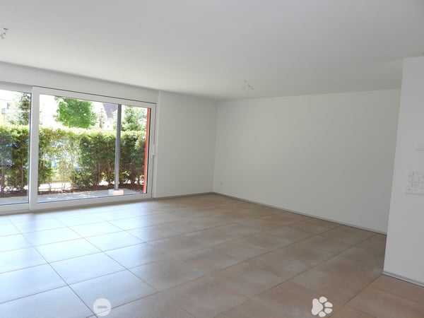 Moderne 3.5 Zimmerwohnung mit Gartensitzplatz 5